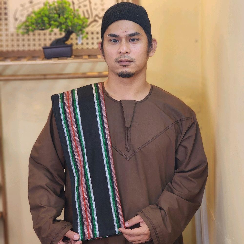 RIDAK CORAK YAMAN TANAH HITAM