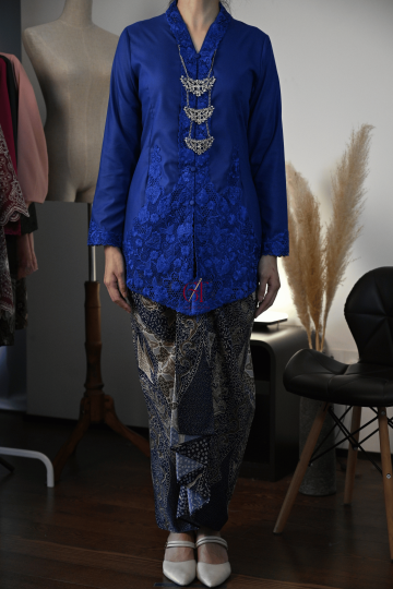 BAJU KEBAYA MAISARAH ROYAL BLUE