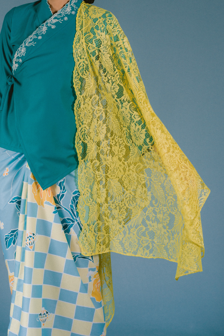 MEMORIA SELENDANG IN LEMON YELLOW