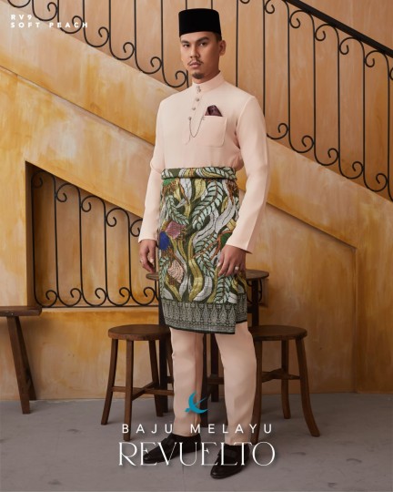 Baju Melayu Revuelto in Soft Peach