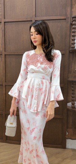 CLAUDIA LACE PEARL PEPLUM IN ROSIE PEARL BABY
