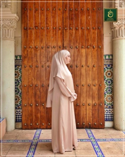 SET JUBAH AMIRAH (JUBAH + TUDUNG)