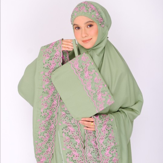 Telekung Maya - Green In Pink