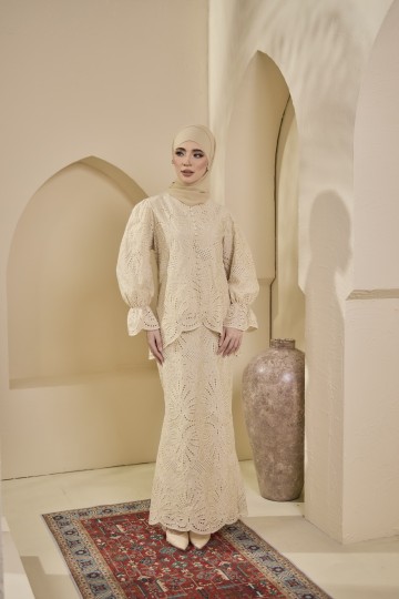 Kurung Reana In Champagne