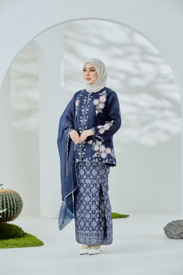 Seroja Kurung - Blue