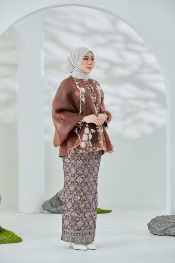 Seroja Kurung - Rich Brown