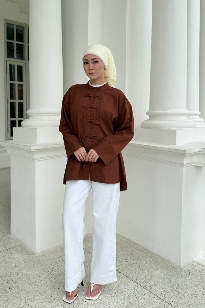 Yin Mandarin Linen Top Espresso - Image 1