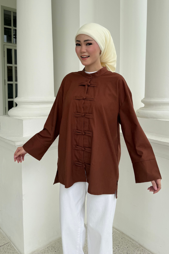 Yin Mandarin Linen Top Espresso - Image 5