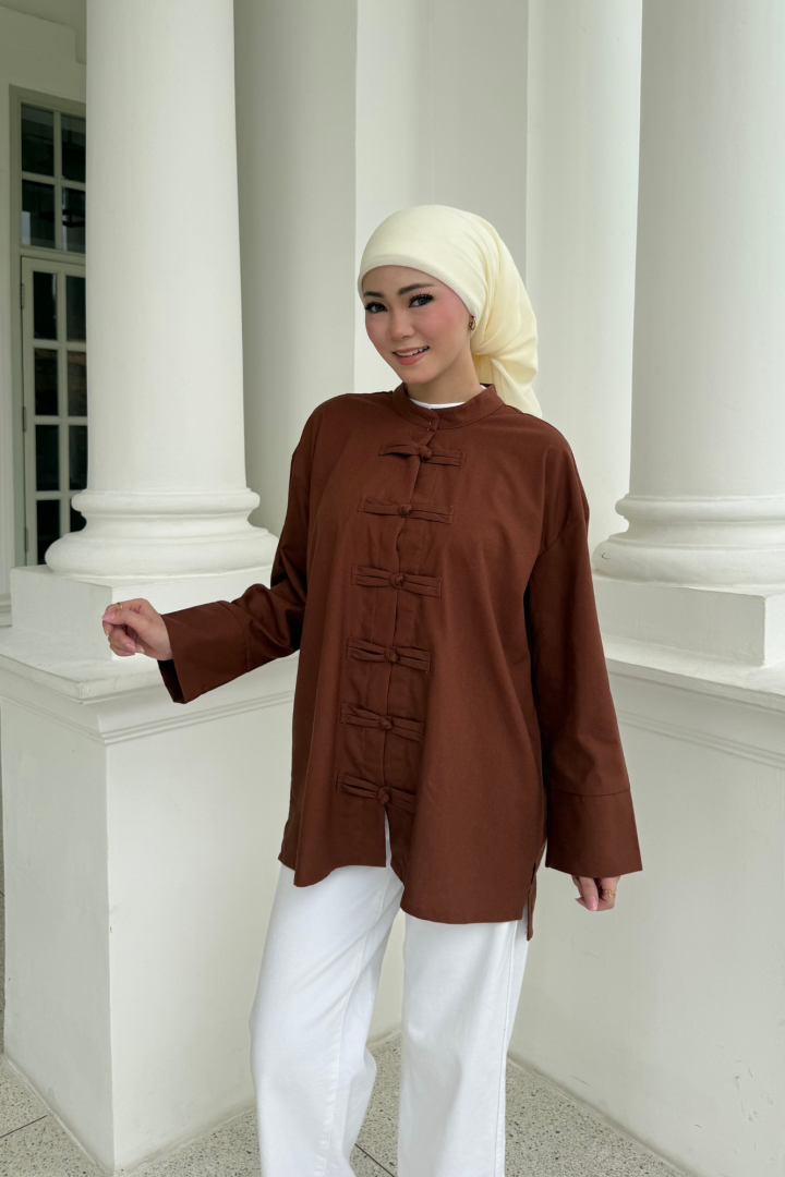 Yin Mandarin Linen Top Espresso - Image 2