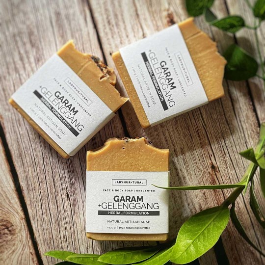 Garam Gelenggang Soap (with Himalayan Salt)