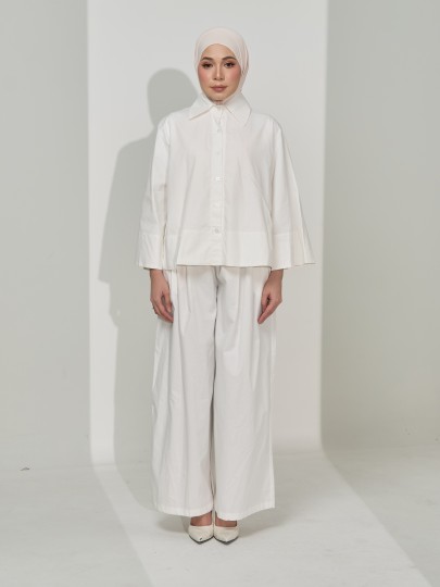 Keera Set In Off White