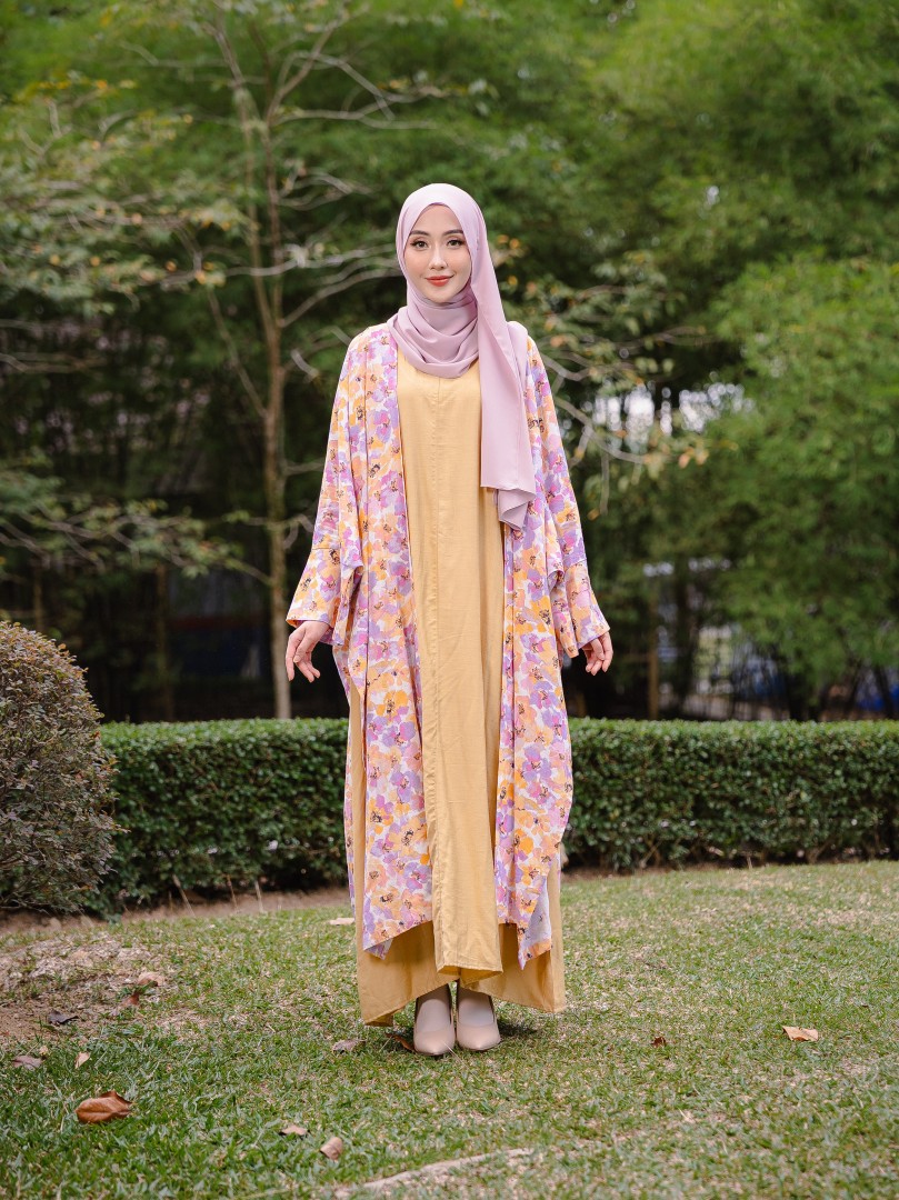 Petals Cardigan Caftan A8