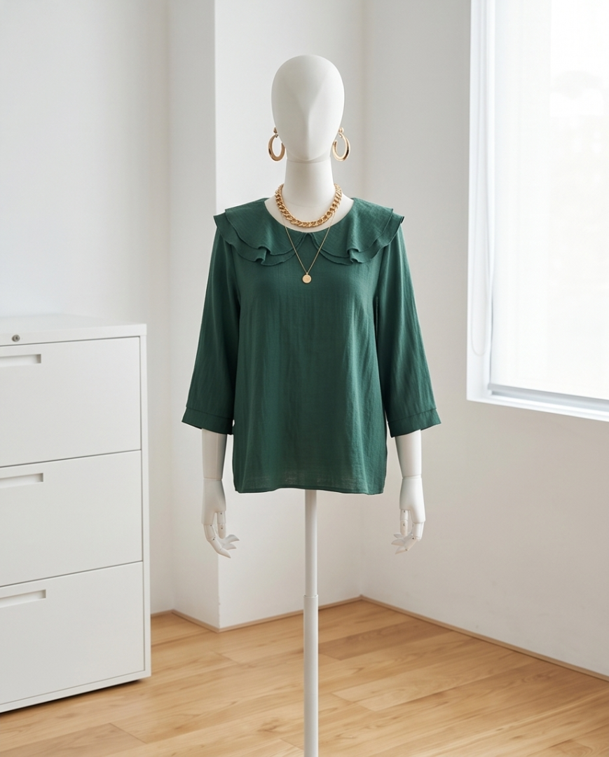 Green mid sleeved linen blouse (S)