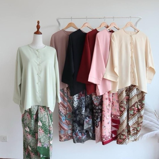 Rosella Set With Instant Pario