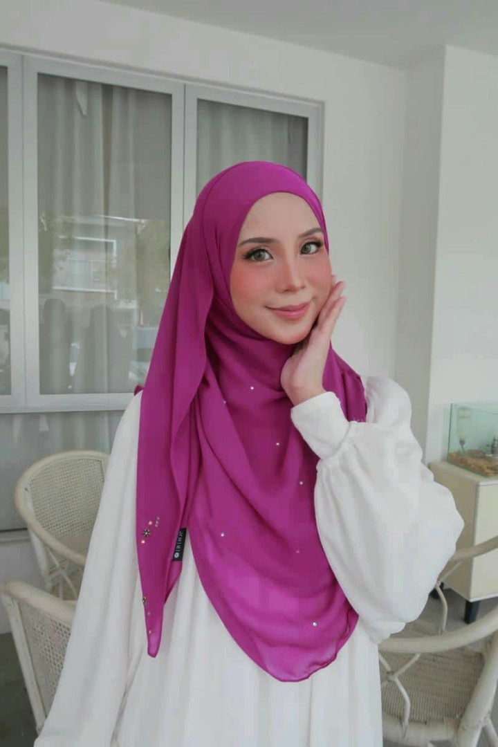 Deep Fuchsia