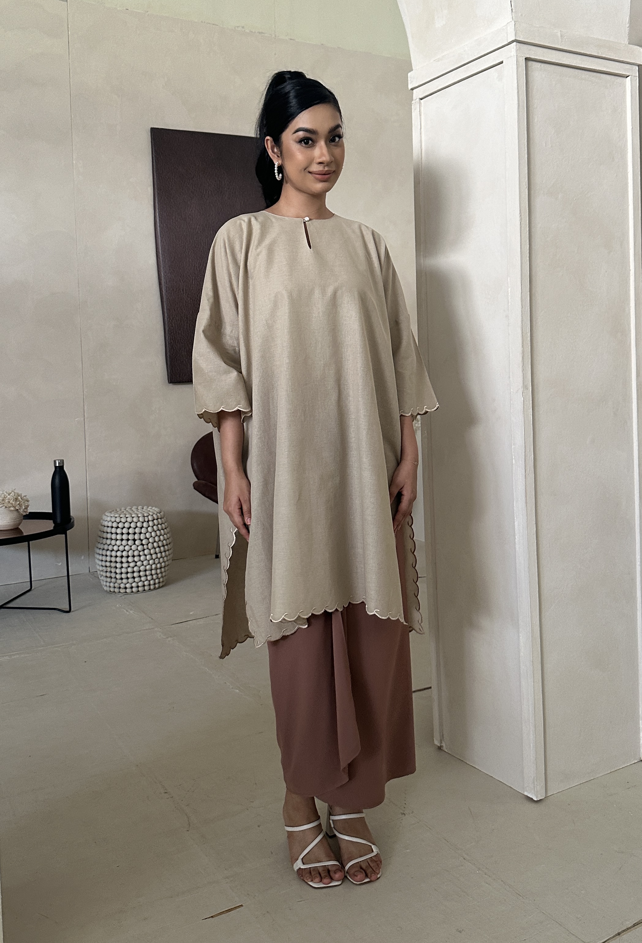 NUDE BROWN