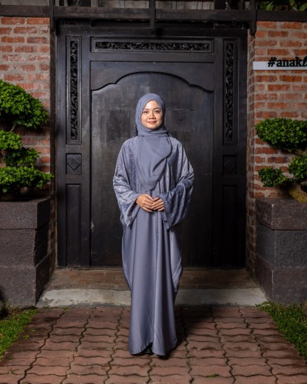 Ameena Abaya - Silver Grey