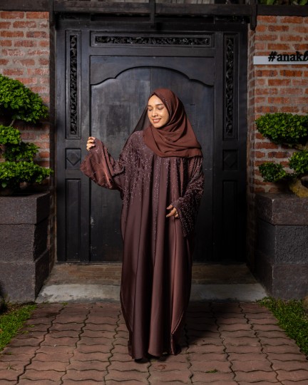 Ameena Abaya - Rich Brown