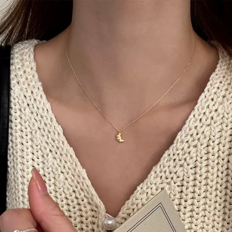 Croissant necklace - Image 4