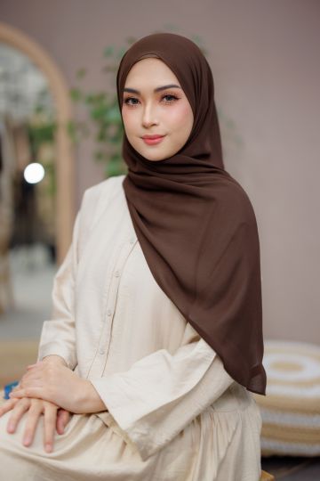 AMEERA RICH BROWN