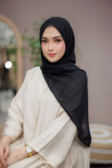 AMEERA BLACK
