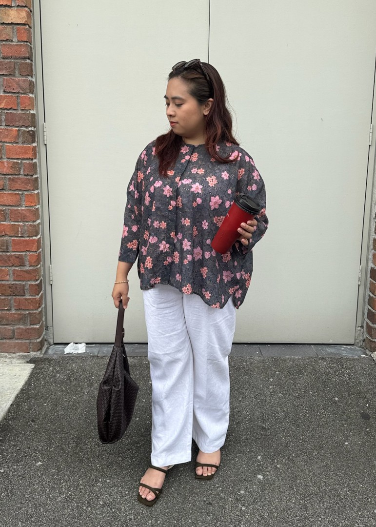KASEEH in Black and Pink Sakura
