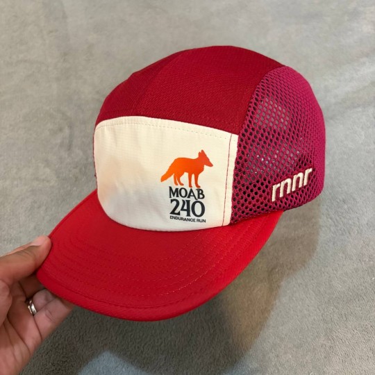 RNNR Moab Distance Running Hat 58cm