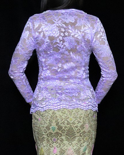 Lilac Pearl Kebaya