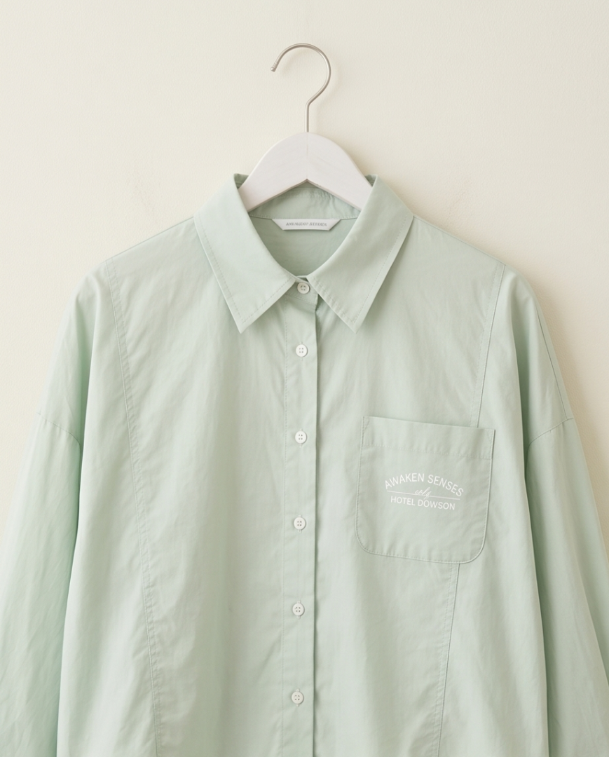Light mint breeze long sleeved jacket (M)