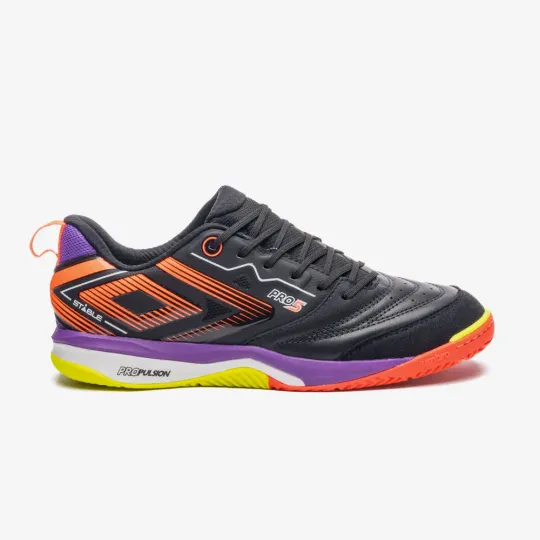 Umbro Pro 5 Stable Black (PRE ORDER)