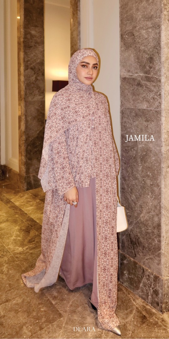 LAYLA BLOOM JAMILA