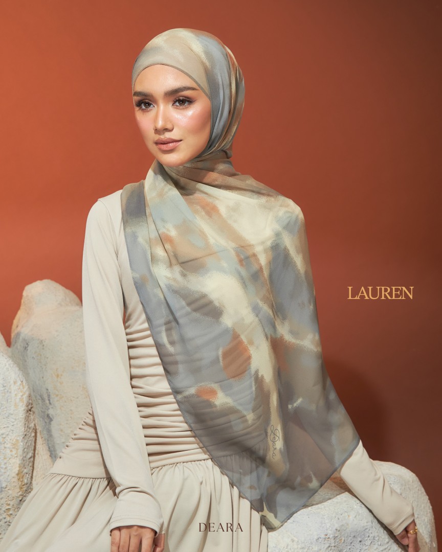 THESSELIA LAUREN (PRE-ORDER)