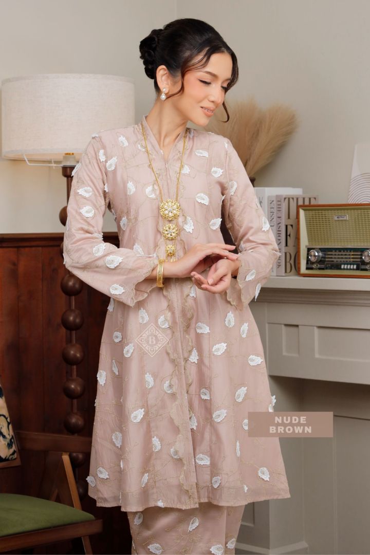 AMELIE 3D NUDE BROWN