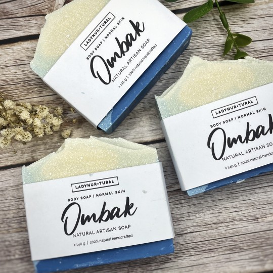 Ombak Soap (dengan kebaikan Sweet Almond Oil)