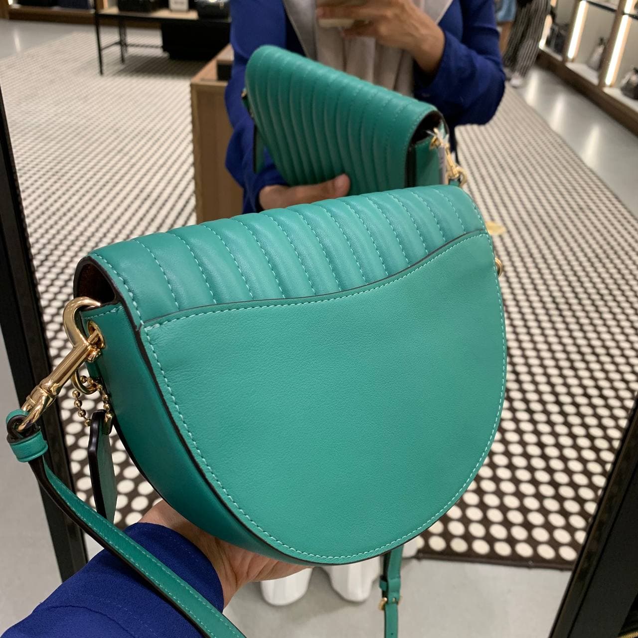 coach ellen crossbody with linear quilting