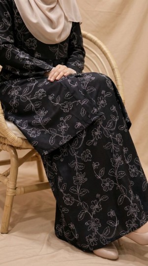 MOMMY KURUNG BAKAWALI BLACK