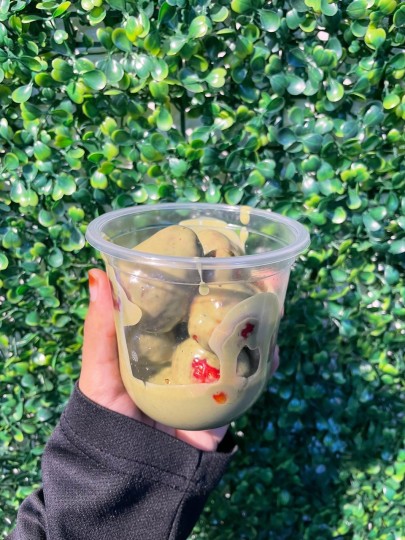 STRAWBERRY PISTACHIO (PICKUP ONLY)