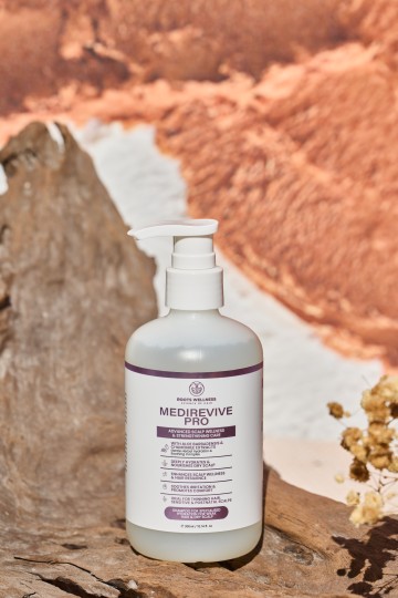 MediRevive Pro 300ml (SHAMPOO FOR SPECIALIZED HYDRATION FOR WEAK HAIR & DRY SCALP)