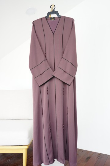 Sufiya Abaya- Plum
