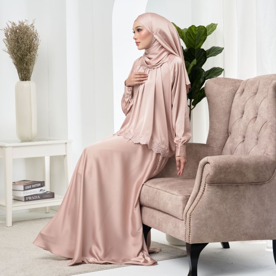 RANIA SILKY PINK